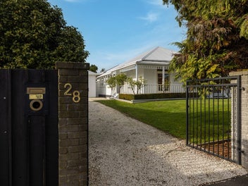 28 Cleveland Street, Edgeware, Christchurch