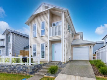 40 McCorquindale Drive, Flagstaff, Hamilton