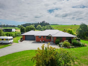 11 Hunts Road, Waimate, Waimate