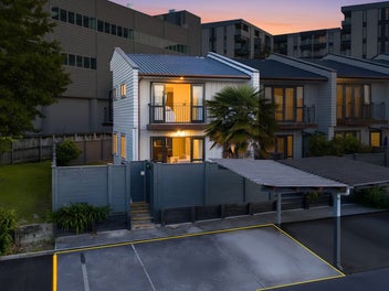76/3 Burton Street, Grafton, Auckland