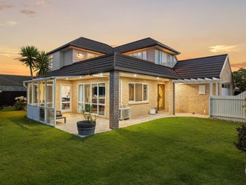 2/46 Orlando Crescent, Waimairi Beach, Christchurch