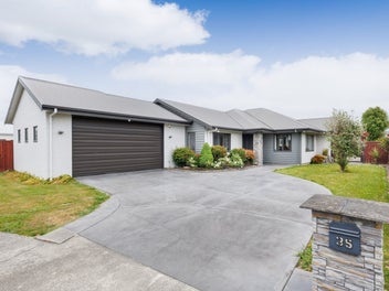 35 Pegasus Place, Kelvin Grove, Palmerston North