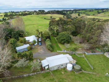 3087 Awhitu Road, Waiuku