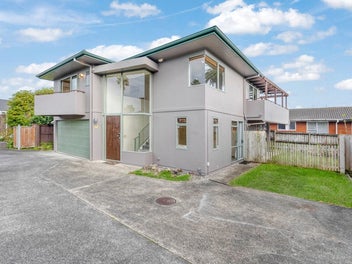 22B Tawhiri Road, One Tree Hill, Auckland