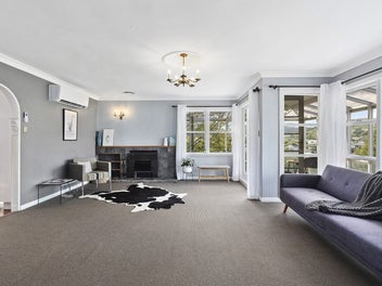 15A Romney Square, Tawa, Wellington