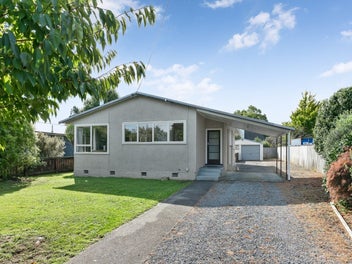 220 Belvedere Road, Carterton