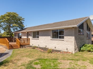 18 Tamarisk Place, Parklands, Christchurch