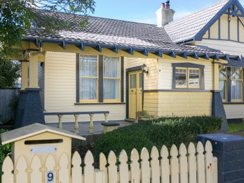 9 Sanders Avenue, Westown, New Plymouth