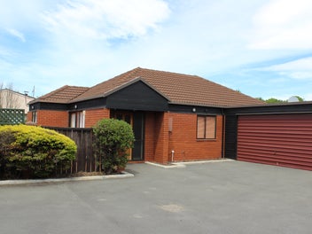 8/2 Angela Street, Upper Riccarton, Christchurch
