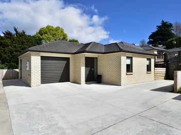 11 RED HIBISCUS RD, Stanmore Bay, Whangaparaoa