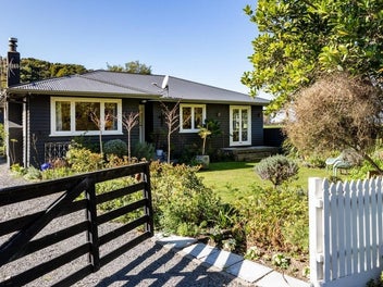 190 Onehunga Road, Bay View, Napier