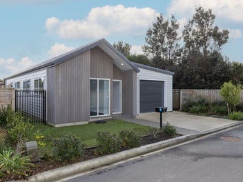 26 Koru Loop, Paraparaumu
