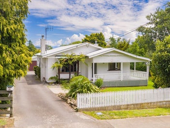 30 Racecourse Road, Waipukurau, Waipukurau