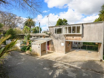 196 Victoria Avenue, Hokowhitu, Palmerston North