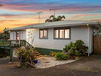 1/46 Sycamore Drive, Sunnynook, Auckland