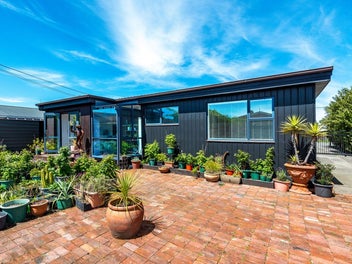 150 Beach Road, North New Brighton, Christchurch