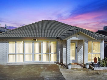 8 Wairere Road, The Gardens, Auckland