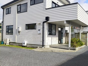 7B Phillip Street, Johnsonville, Wellington