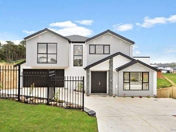 7 Crows Road, Swanson, Auckland