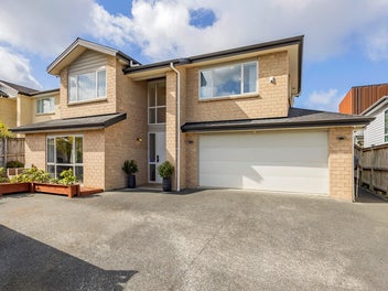 10 Ballyboe Place, Pinehill, Auckland