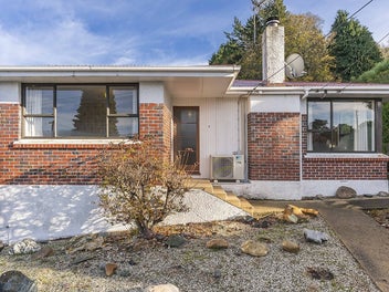 5 Stephen Street, Halfway Bush, Dunedin