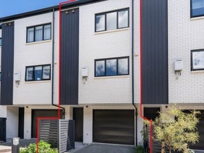 15 Henry Maxwell Way, Flat Bush, Auckland