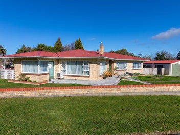 18 Richardson Street, Woodville