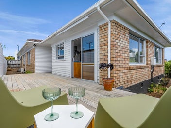 3 Del Mar Place, Merrilands, New Plymouth