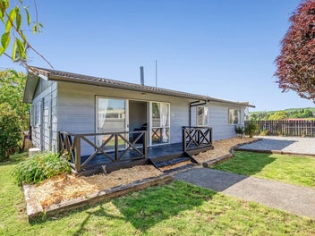 10 Thebes Street, Pomare, Rotorua