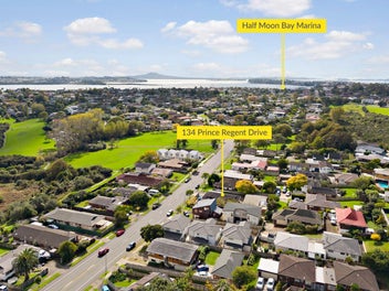 134 Prince Regent Drive, Half Moon Bay, Auckland