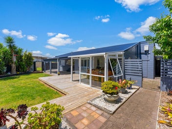 171 Parklands Avenue, Bell Block, New Plymouth