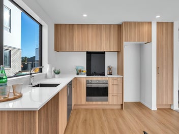 2/116 Aldwins Road, Phillipstown, Christchurch