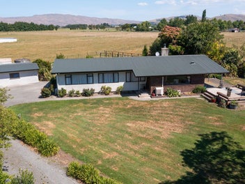 105 Paki Paki Road, Longlands, Hastings