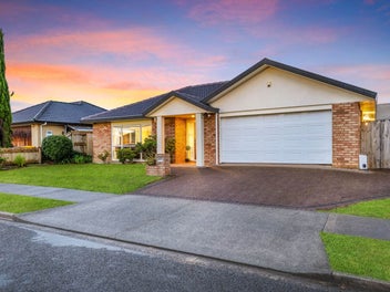 8 Macnean Drive, East Tamaki Heights, Auckland