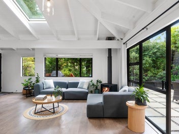 3/57 Pupuke Road, Birkenhead, Auckland
