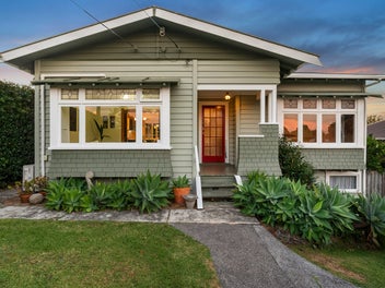 37 Fowlds Avenue, Sandringham, Auckland