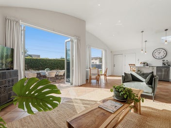 1028A Papamoa Beach Road, Papamoa Beach, Papamoa
