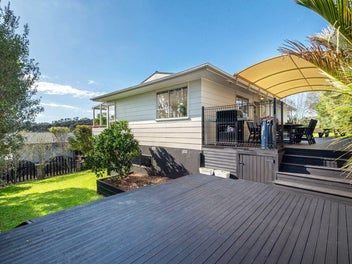29 Cantina Avenue, Bayview, Auckland