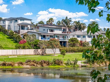 17 Hawaiian Parade, Arkles Bay, Whangaparaoa