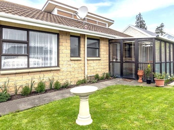 1/207 King Street, Temuka