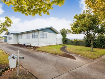 32 Leander Place, Milson, Palmerston North