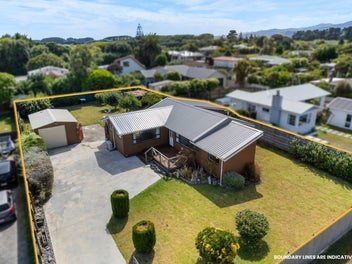 28 Kiharoa Street, Otaki Beach, Otaki