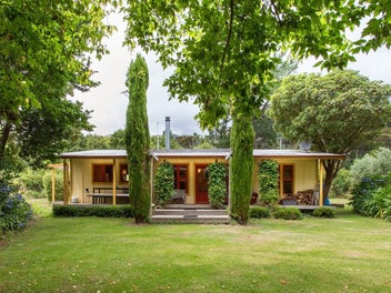 20 Usshers Road, Little River, Little River