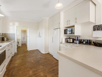 33 Colman Avenue, Sockburn, Christchurch