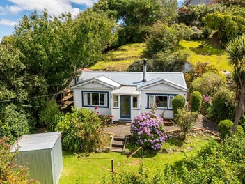 7 Kellas Street, Macandrew Bay, Dunedin