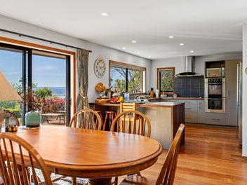 14 Glen Mohr, Acacia Bay, Taupo