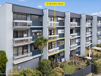 8/18 ARTHUR STREET, Freemans Bay, Auckland