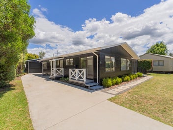 9 Blucher Reef, Pauanui