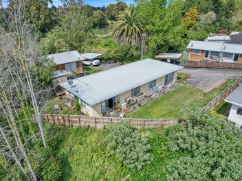 55 Barrie Crescent, Silverdale, Hamilton
