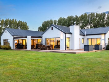 52 Mapleham Drive, Pegasus, Pegasus